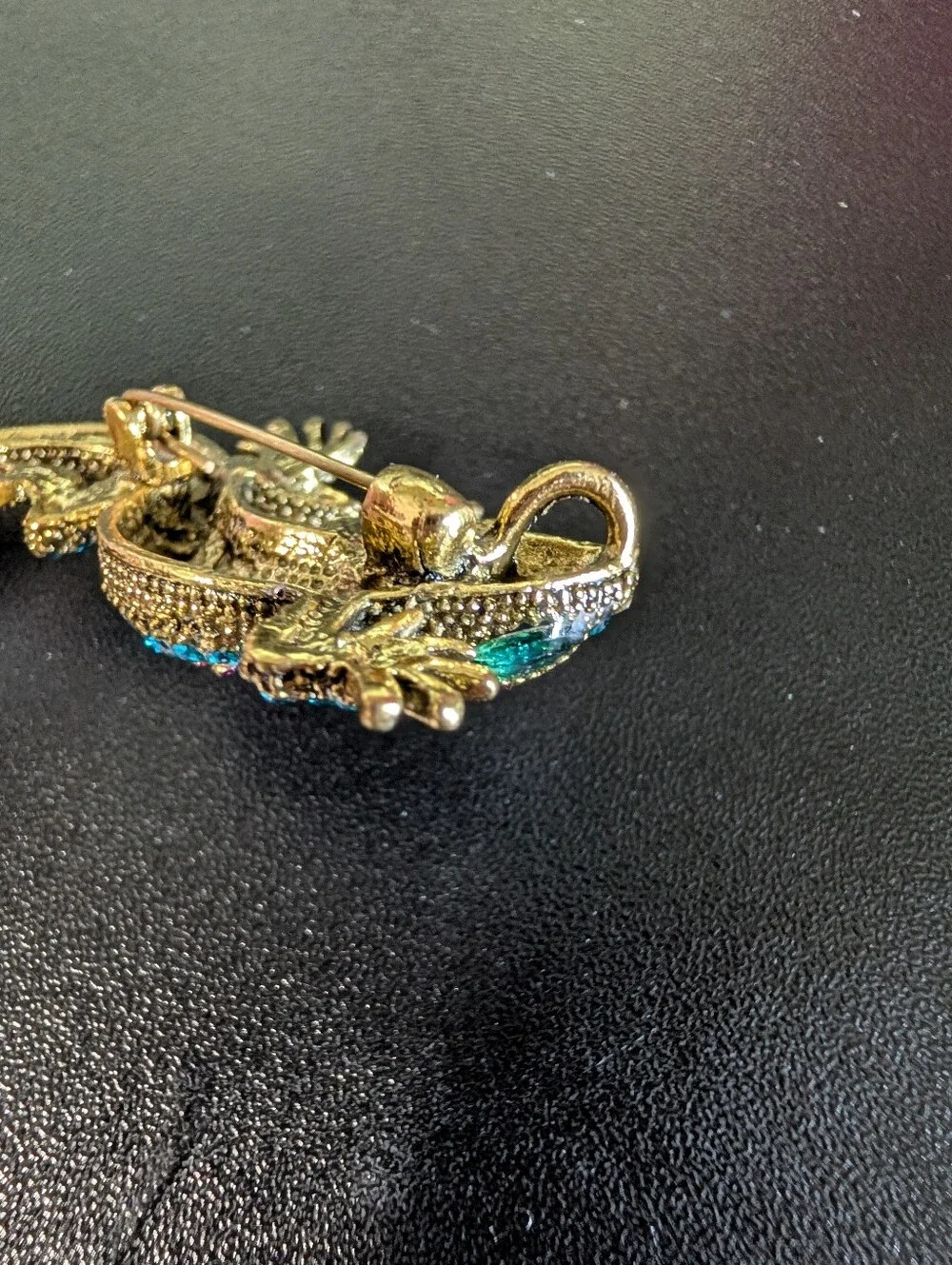 Gold-tone Jeweled Lizard Accent — Blue and Pink Crystals